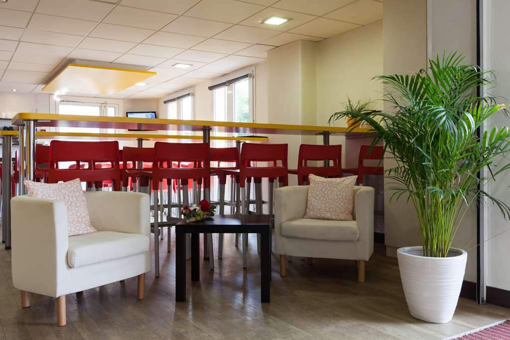 Kyriad Direct Bordeaux Est Lormont Facilidades foto